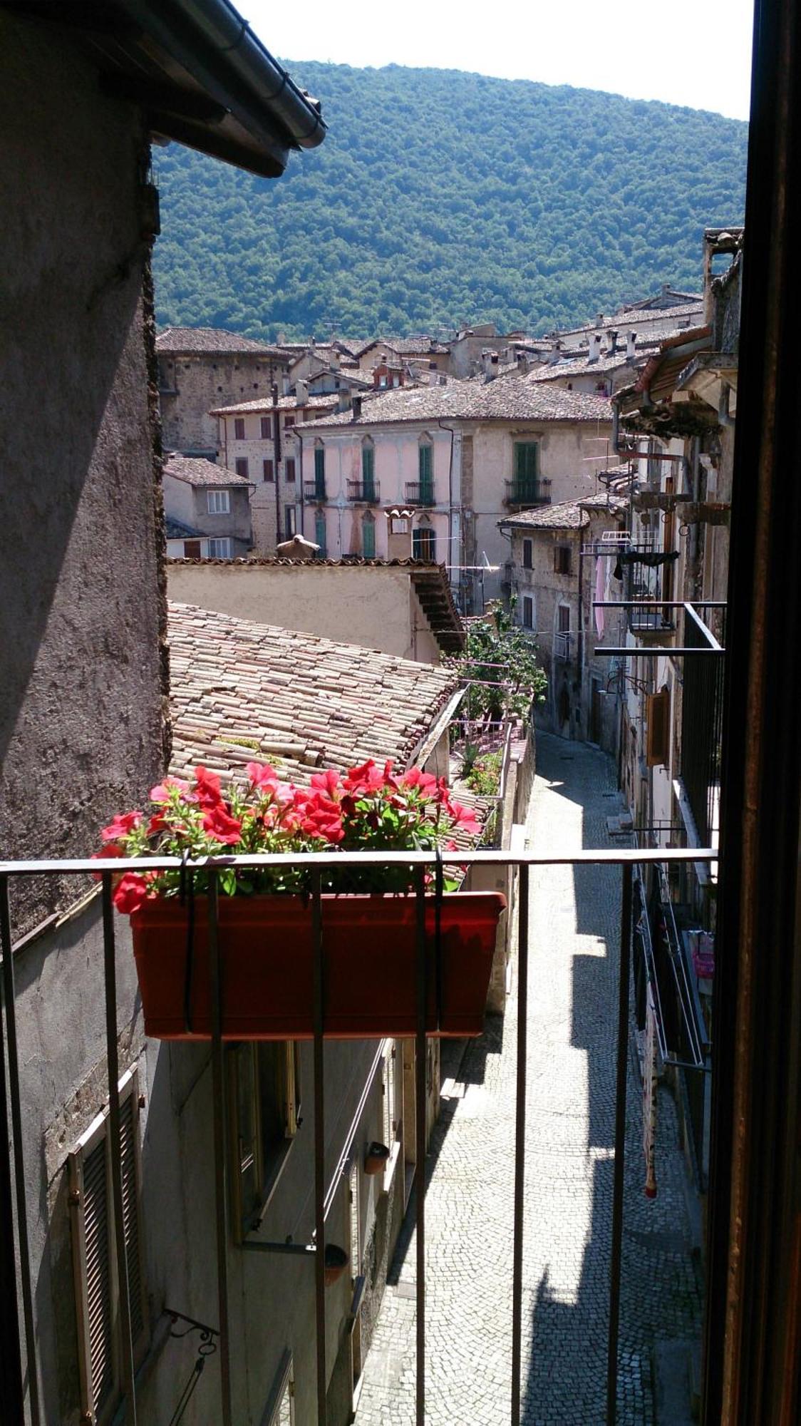 La Dimora Di D'Annunzio Bed and Breakfast Scanno Buitenkant foto