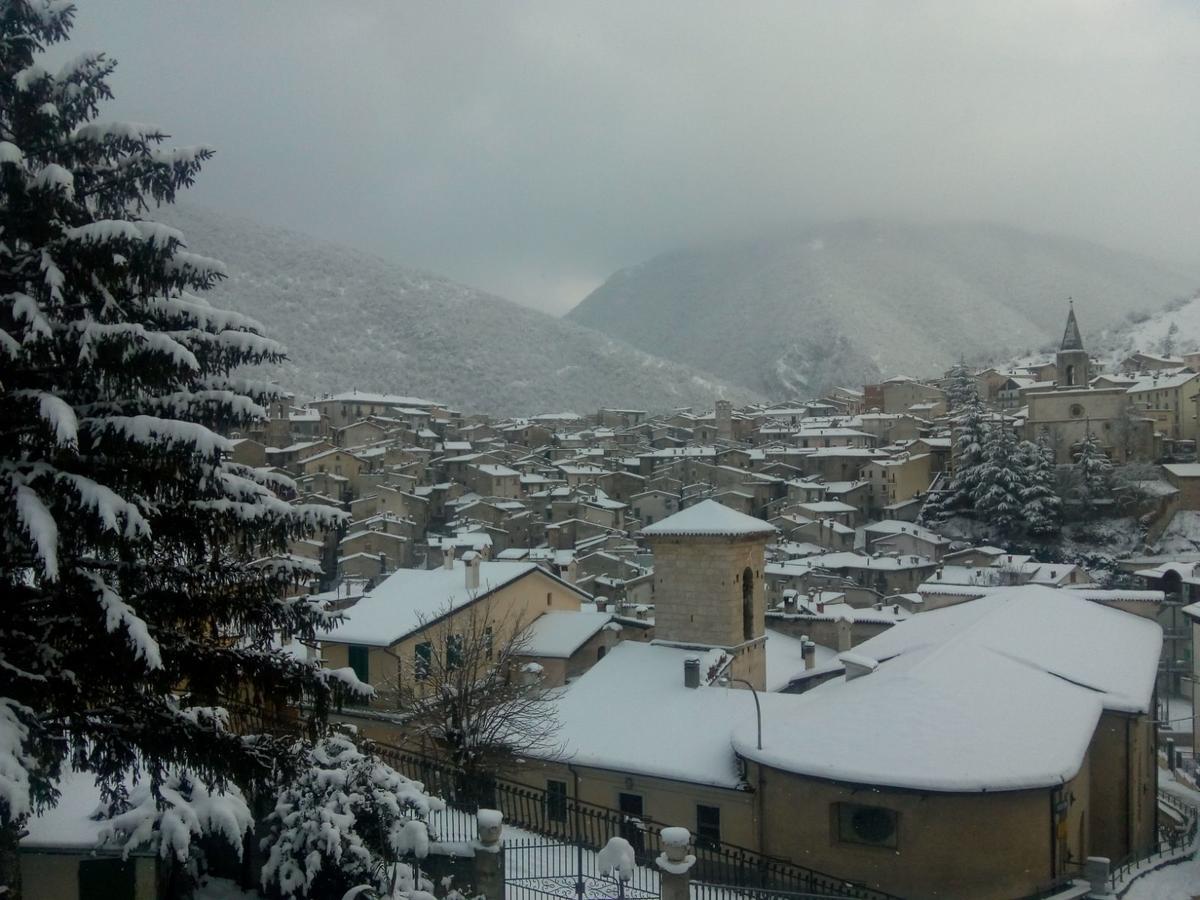 La Dimora Di D'Annunzio Bed and Breakfast Scanno Buitenkant foto